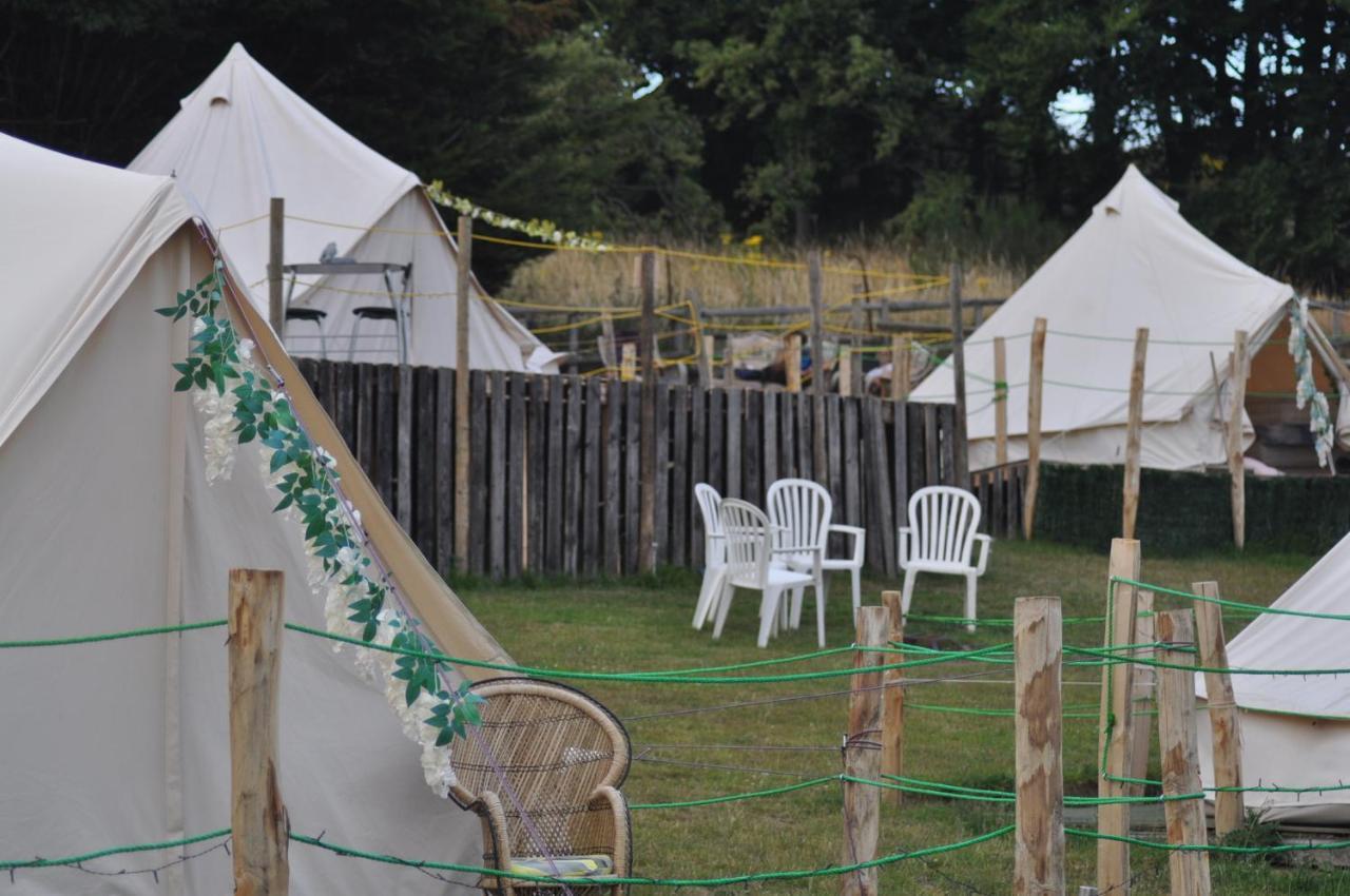 ホテルWalnut Tree Glamping Sturry エクステリア 写真