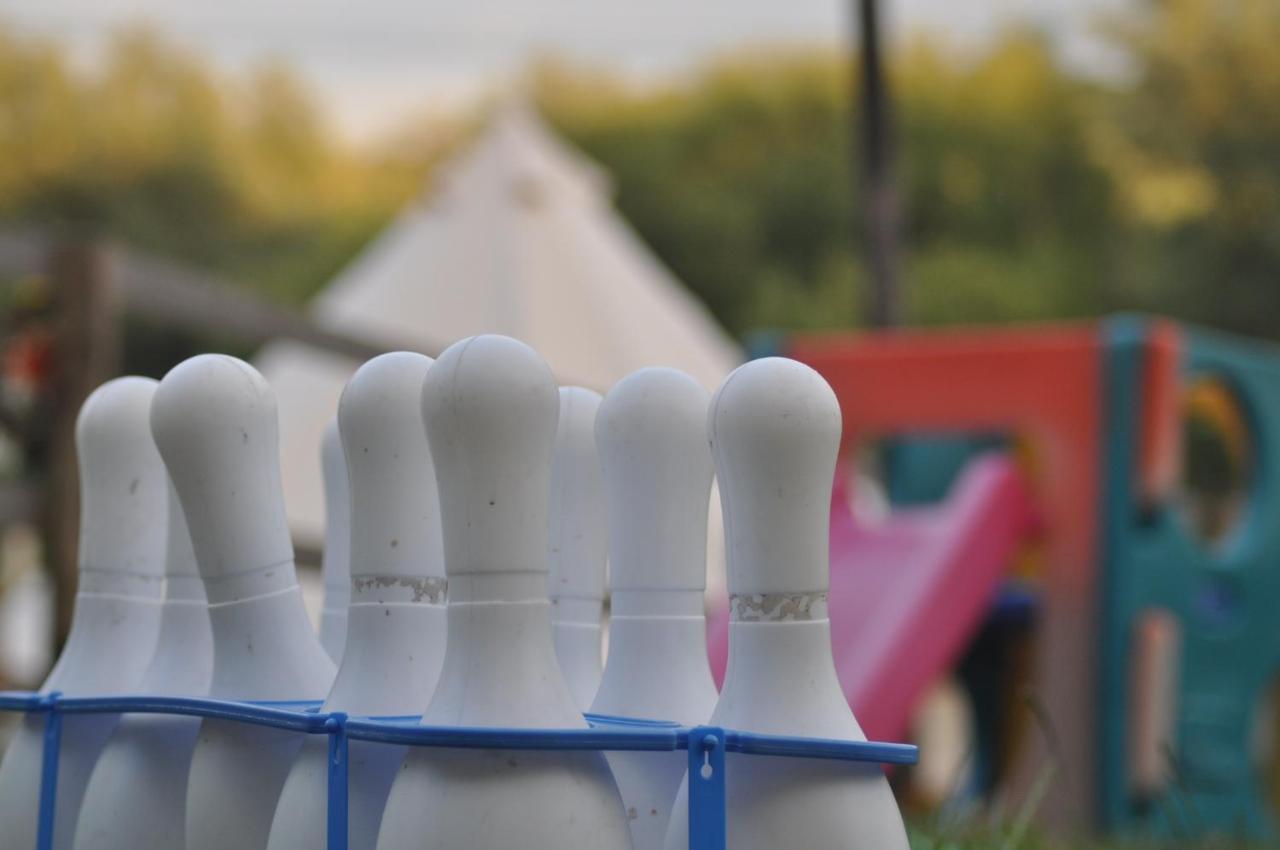 ホテルWalnut Tree Glamping Sturry エクステリア 写真